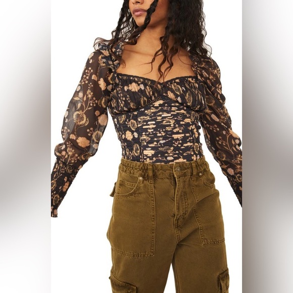 Free People - NWT Brunch Date  Floral Black Combo Ruffle Bodysuit Size Large - Picture 1 of 14